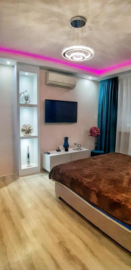 Апартаменти Kenedi Apartman Белград Екстер'єр фото